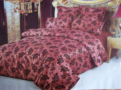 NEW ARRIVALS!!! 6 PICE QUEEN SIZE  POLYSILK VELVET PRINTED DUVET COVER SET