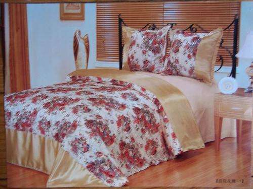 BULK SALE 4 SETS ON THE AUCTION!!!!!! 4X 6 PICE DOUBLE BED SIZE WONDERFUL DUVET COVER SET