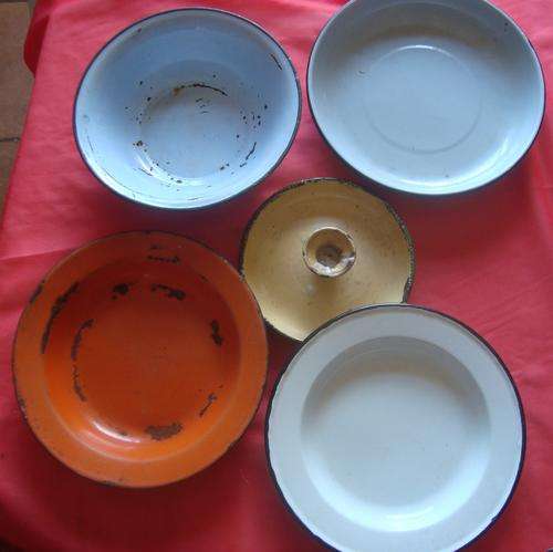 ENAMELWARE LOT