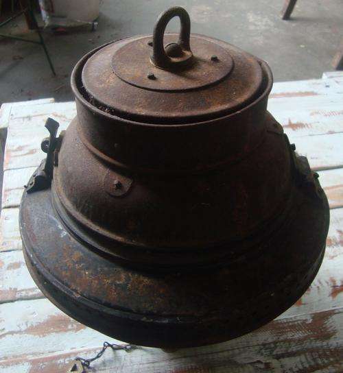 VINTAGE LAMP