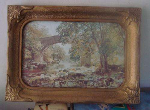 VINTAGE FRAME