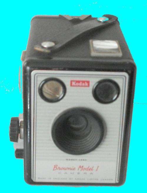 BROWNIE MODEL 1 CAMERA