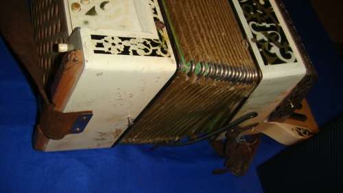 Hohner Verdi 111 Piano Accordion