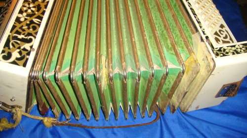 Hohner Verdi 111 Piano Accordion