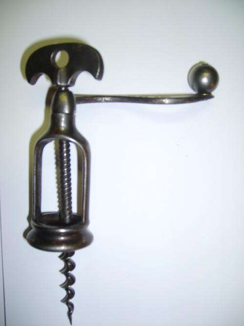 Mechanical coffee grinder corkscrew