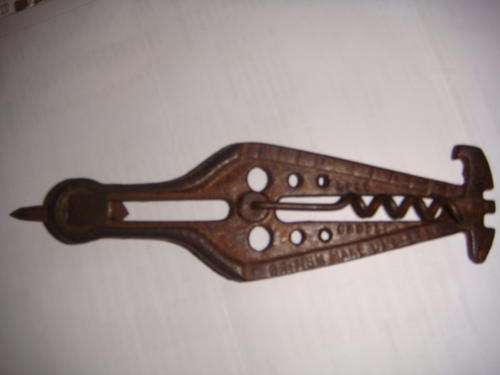 Multitool with corkscrew