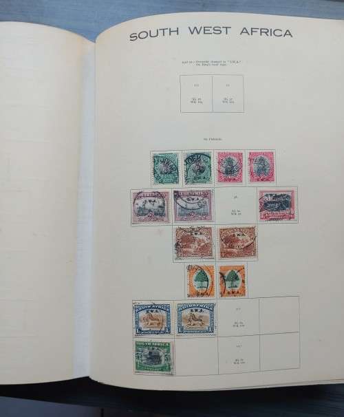 WORLD BUNDLE, ALBUMS, STAMPS ETC SEE SCANS