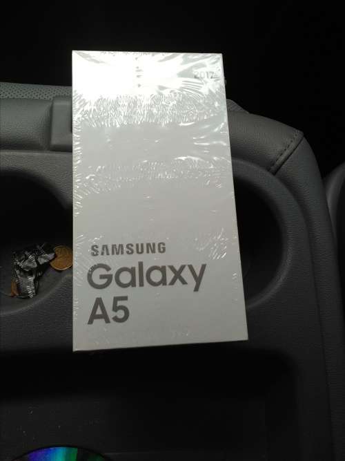 Samsung A5 2017 Brand new & sealed