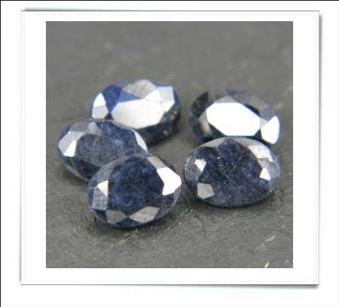 GEMZONE - Natural Black Sapphire Ovals - 0.91cts avg. each - 58 on offer