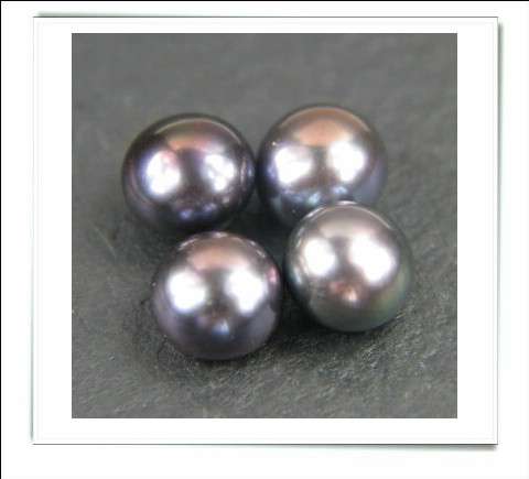 GEMZONE - Natural Fresh Water Pearls - Grey Black - 2.07cts avg. each - 88 pcs on offer!