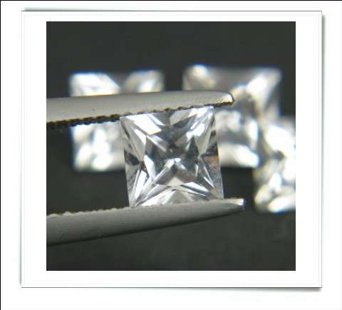 GEMZONE - Natural White Topaz Princess Facet - 1.26cts!