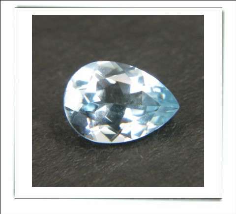 CLEARANCE SALE - Natural Aqua Blue Topaz Pear Facets - 0.81cts each - 5 pcs on offer!
