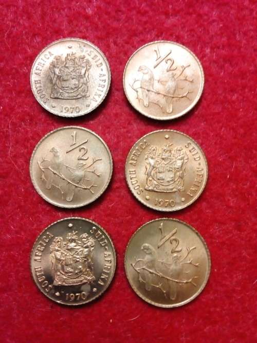 UNCIRCULATED COINS