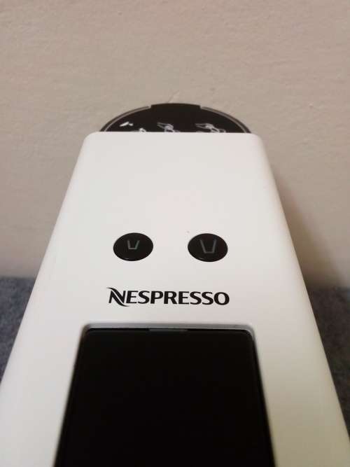 NESPRESSO ESSENZA MINI