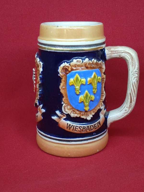 VINTAGE GERMAN BEER MUG