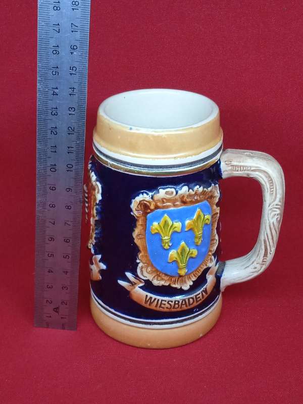 VINTAGE GERMAN BEER MUG