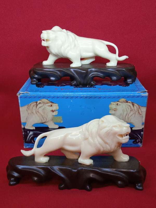 VINTAGE LION STATUES