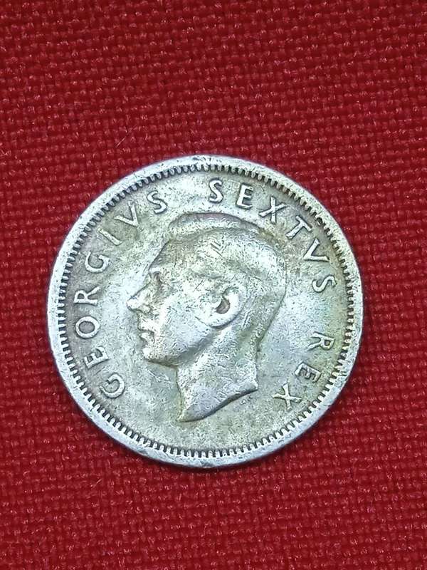 1950 SILVER SIXPENCE