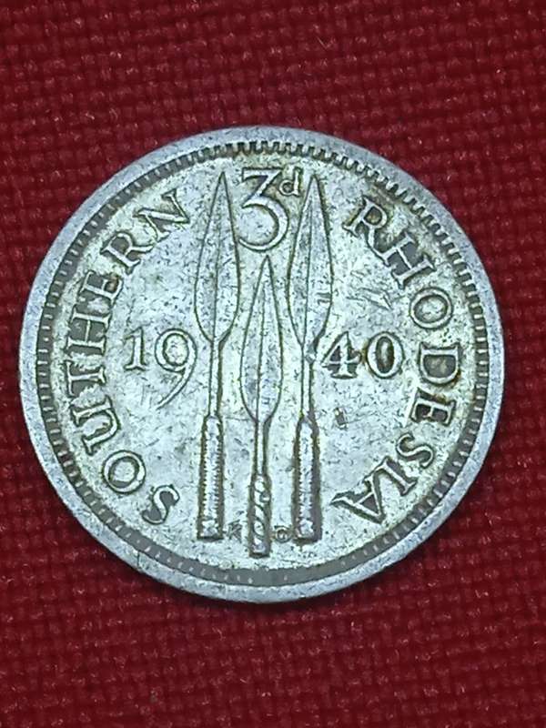1940 SILVER RHODESIA 3 PENCE