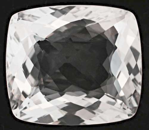 *** BRAZILIAN BERYL *** G.I.S.A. CERTIFIED 10.46CT GOSHENITE  Colourless, VVS