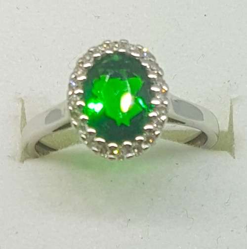 1CT DIOPSIDE and DIAMOND RING