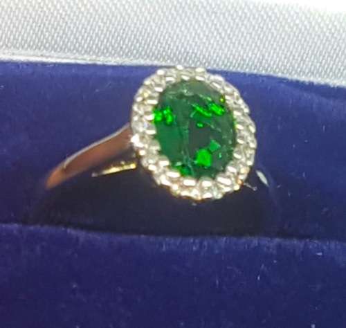 1CT DIOPSIDE and DIAMOND RING