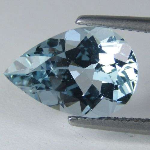 * AQUAMARINE *  4.97CT AQUAMARINE