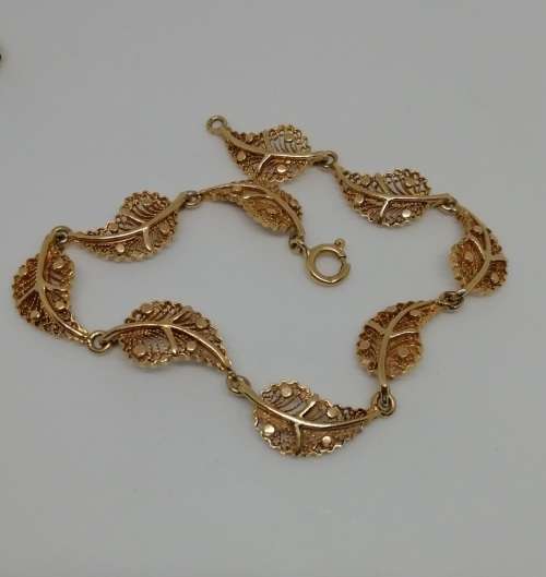 22CT GOLD BRACELET