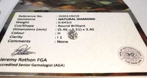0.64CT DIAMOND * Certified Diamond *