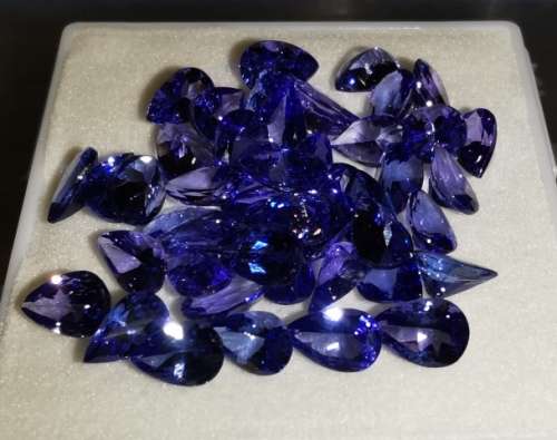 Tanzanite  5x4mm pear shape