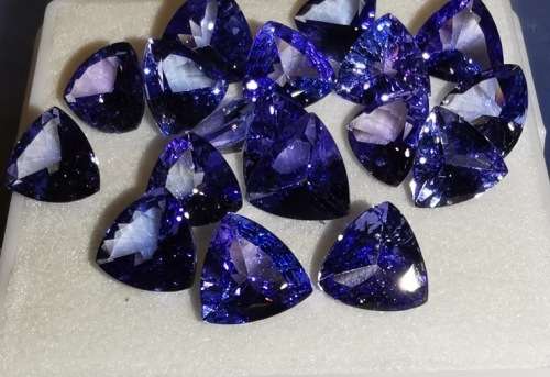 Tanzanite  1ct each,  7mm trillion shape
