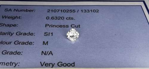 * Diamond *   0.632CT Diamond [ EGL Certified ] Princess Cut
