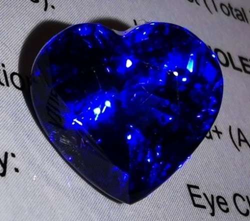 8CT TANZANITE * Certified Tanzanite *
