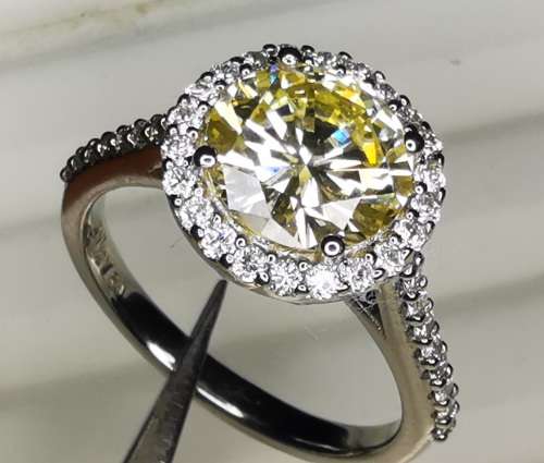 2.511ct Diamonds, Platinum ring * Certified Natural Light Fancy Yellow Diamond *