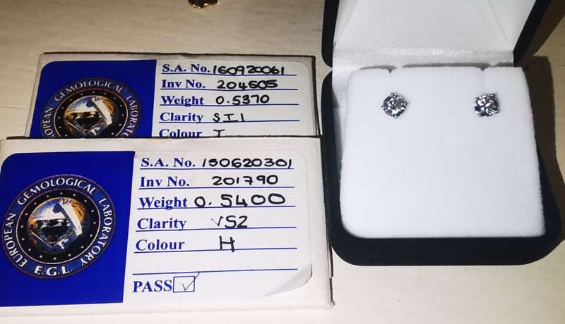 1.077ct Diamond Stud Earrings * Certified