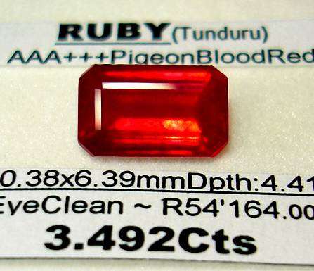 TUNDURU RUBY [3.492Cts] AAA+++PIGEON-BLOOD RED, EYE-CLEAN [CertValue:R54'164.00][BntyH]