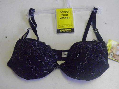 Wonderbra Cleavage Black  34 D