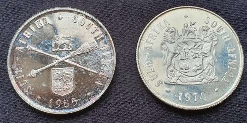 Lot of 2 x Silver R1 coins 1974 and 1985