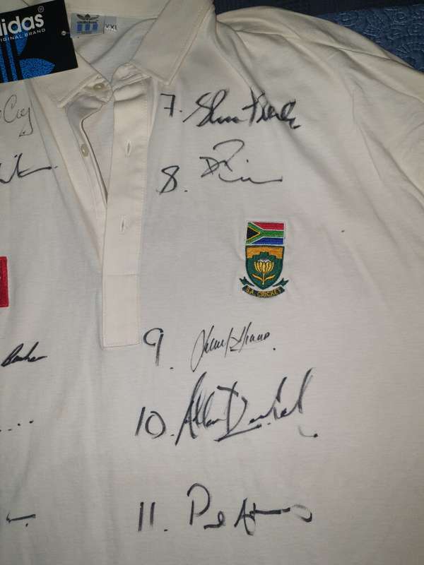 Proteas Cricket Shirt, signed by the entire 1997 team!
