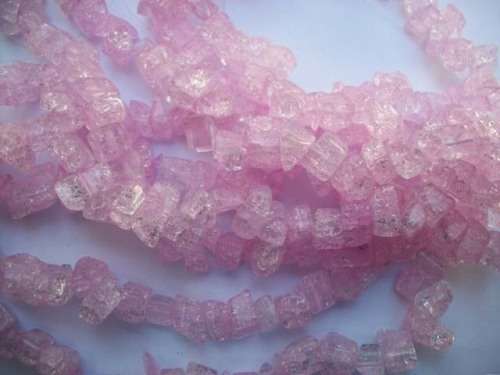 Glass Beads Crackle Pink 6-12mm ±40cm String