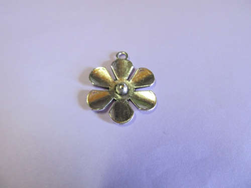 Pendant Metal Nickel Flower 28mm 1pc