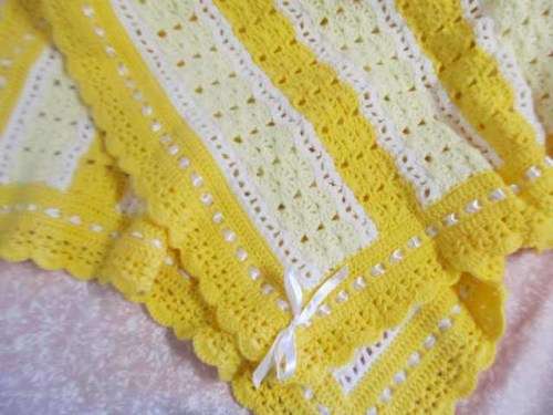 Handmade Blankets Crochet Wool Yellow and White 75cm x 90cm