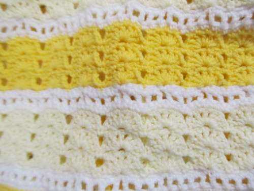 Handmade Blankets Crochet Wool Yellow and White 75cm x 90cm