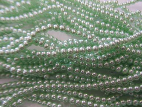 Glass Pearls, Shiny Soft Green, 4mm, ±210pc