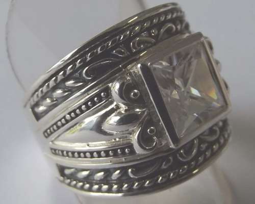 Fine Jewellery, Ring, Solid Silver, Stamped 925, Square Clear Cubic Zirconia, Size 18,75mm