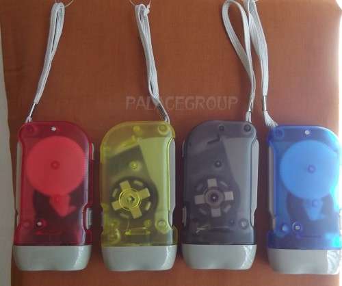 LED Torch, 2 x Bright LED`s, Squeeze Trigger Charging, No Batteries, Light Weight, Durable