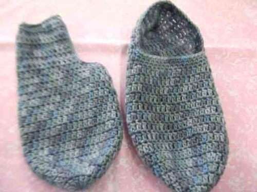 Handmade / Homemade, Sleeping Socks, Chrochet, Shades of Blue / White, Size 7 - 8, 1 Pair
