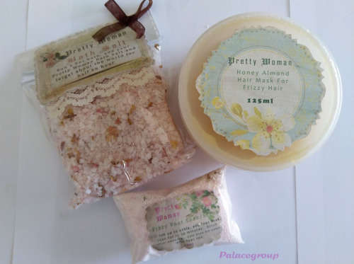 Complete Nail And Make-up Kit, See Discription And Photos Below.......