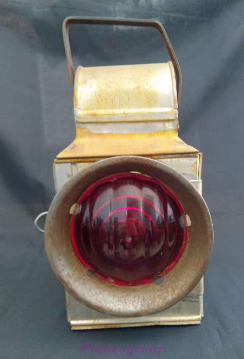 Vintage Signal Lantern Used By SAS / SAR, Lense And Burner In Good Condition, See Photos Below...