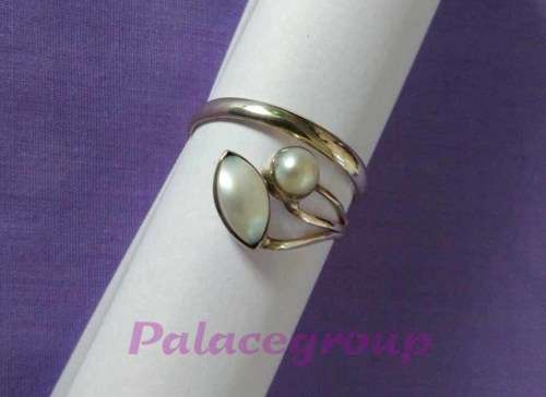 Ring Sterling Silver, White Freshwater Pearls, Top Width 15mm, Ring Size 19mm